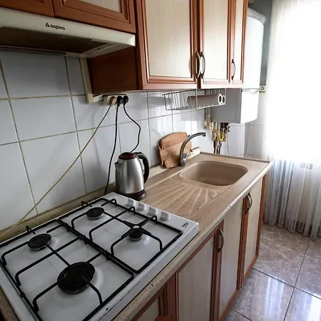2br-1lr Seaview Family Place Next To Center Apartment *