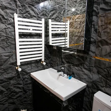 Apartment 2br-1lr Seaview Family Place Next To Center Istanbul